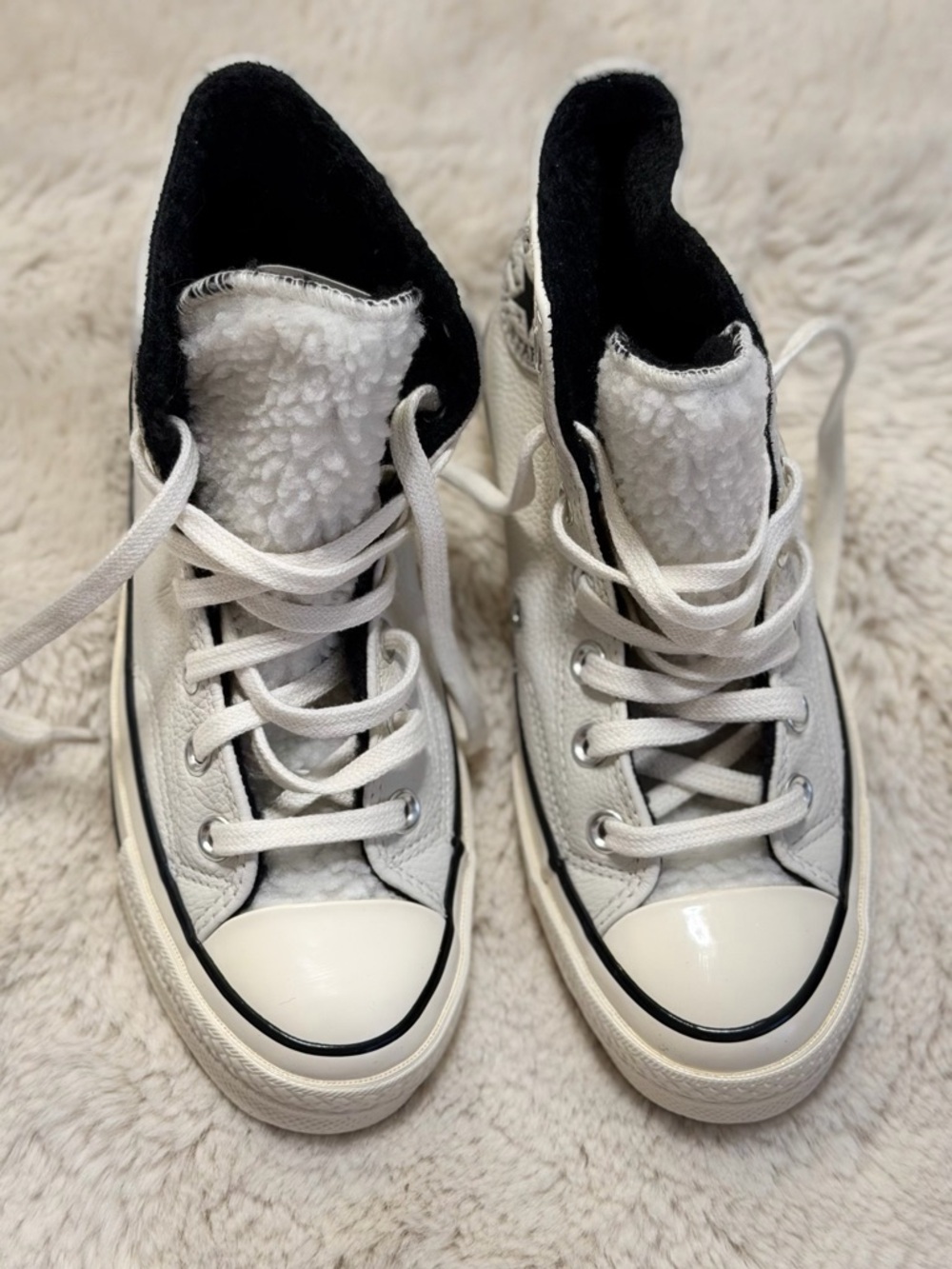 Converse Chuck 70 High Cozy
Utility Egret Sneakers Size 6